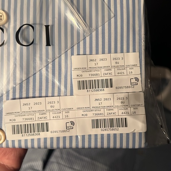 GUCCI Uniform Blue Men's Button Down Dress Shirt White collar Size 41-16(M) - Picture 4 of 4